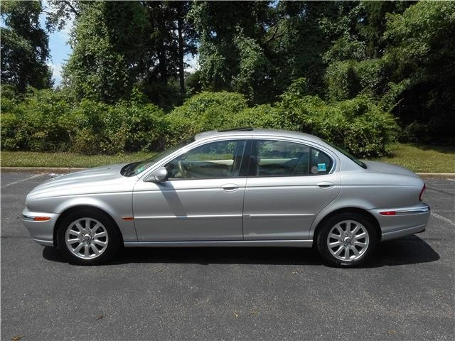 2002 Jaguar X-Type - Image 8 of 12