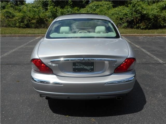 2002 Jaguar X-Type - Image 5 of 12