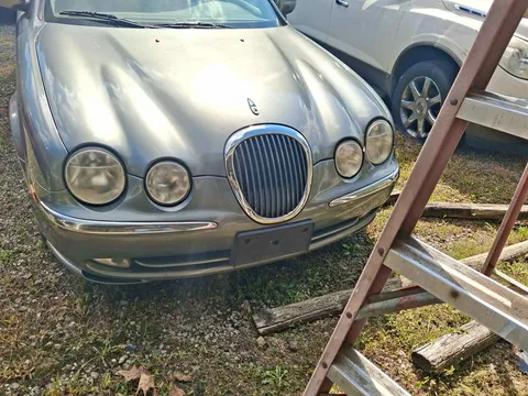 2002 Jaguar X-TYPE Sedan 4D