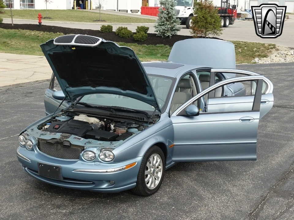 2002 Jaguar X-Type - Image 11 of 12
