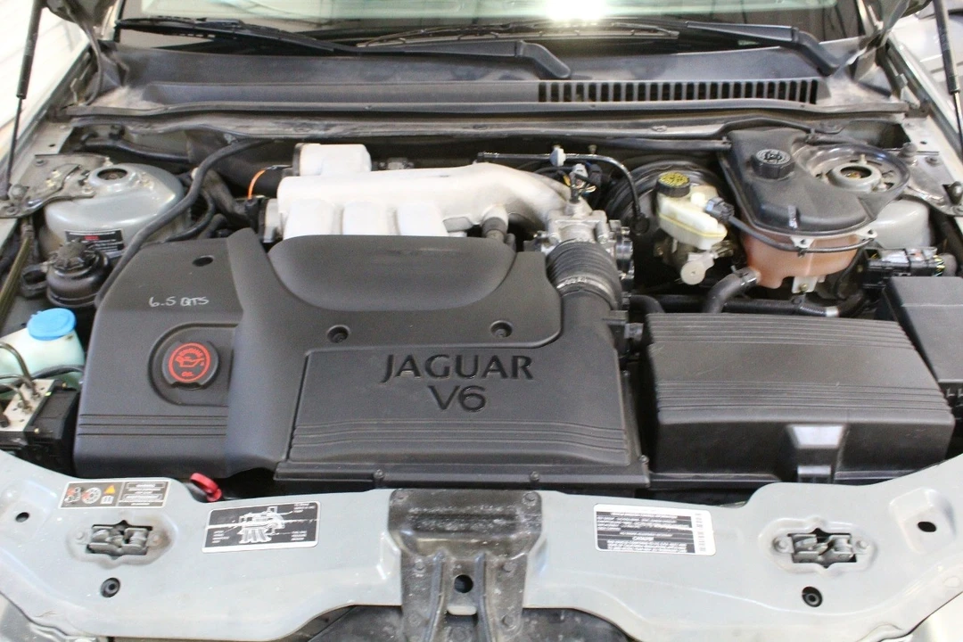 2002 Jaguar X-Type - Image 19 of 21
