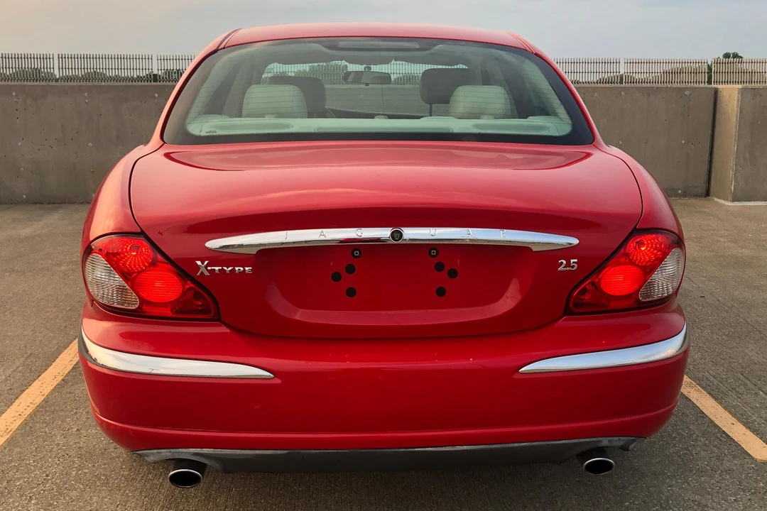 2002 Jaguar X-Type - Image 5 of 31