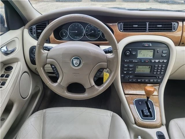 2002 Jaguar X-Type - Image 19 of 21