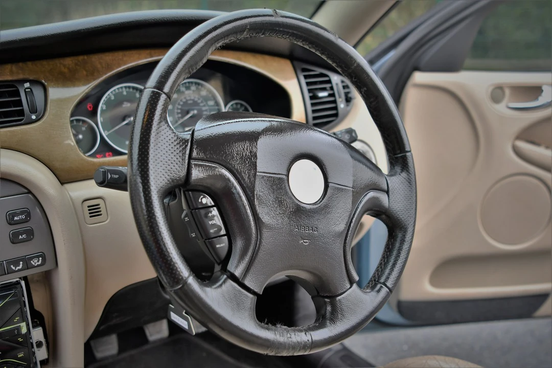 2002 Jaguar X-Type - Image 23 of 30