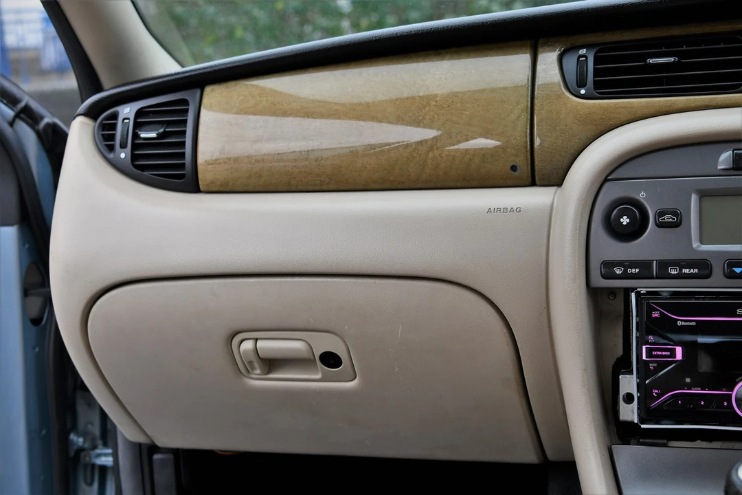 2002 Jaguar X-Type - Image 29 of 30