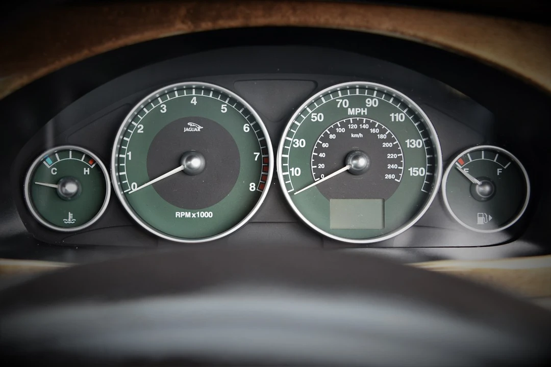2002 Jaguar X-Type - Image 25 of 30