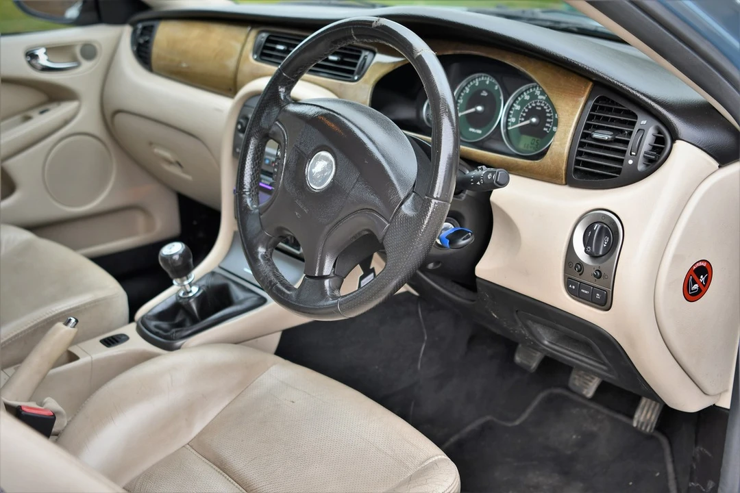 2002 Jaguar X-Type - Image 19 of 30