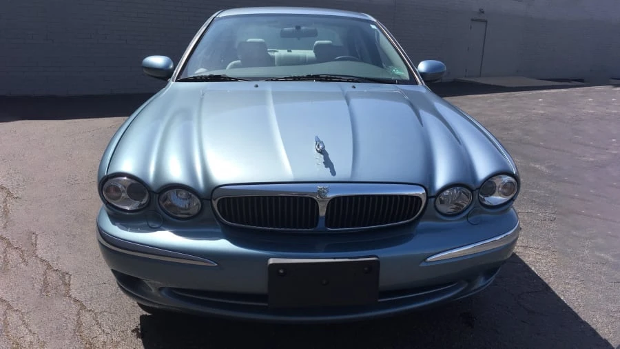 2002 Jaguar X-Type - Image 2 of 8
