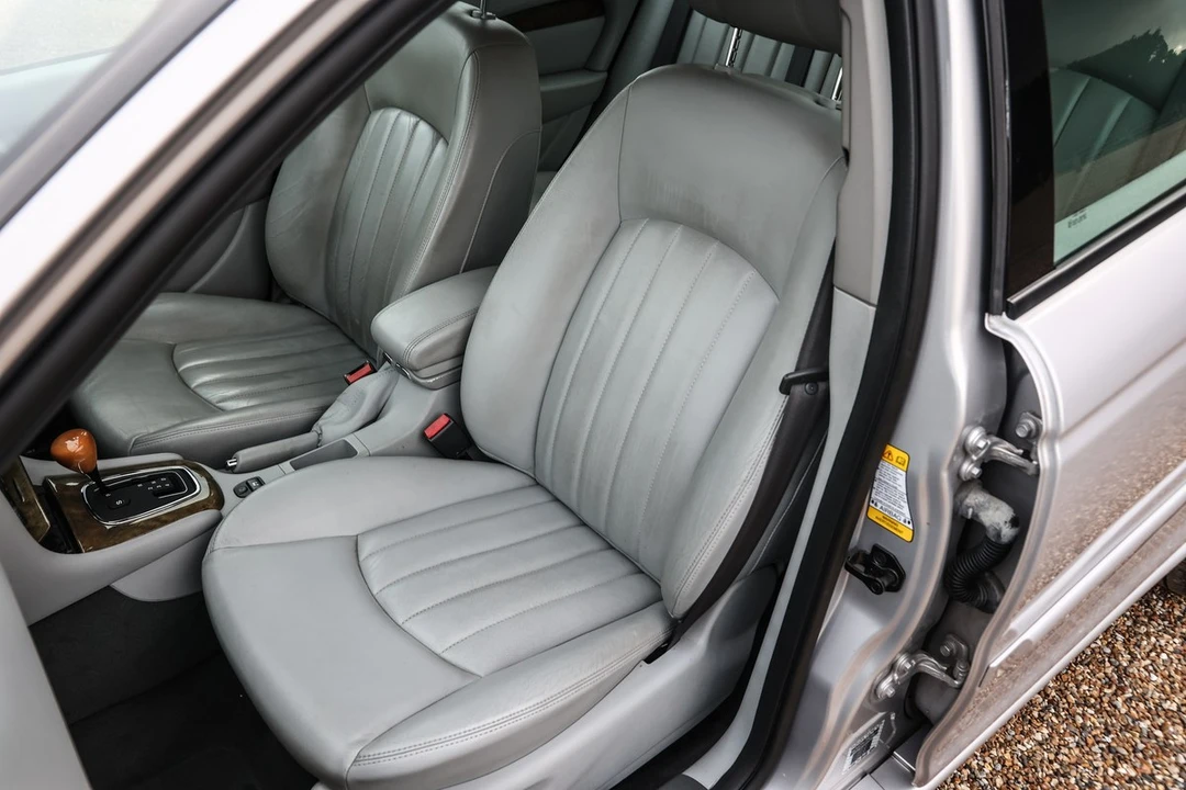 2002 Jaguar X-Type - Image 18 of 30