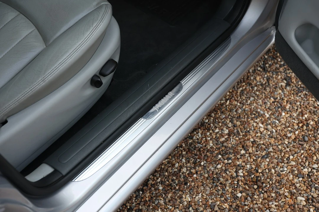 2002 Jaguar X-Type - Image 28 of 30
