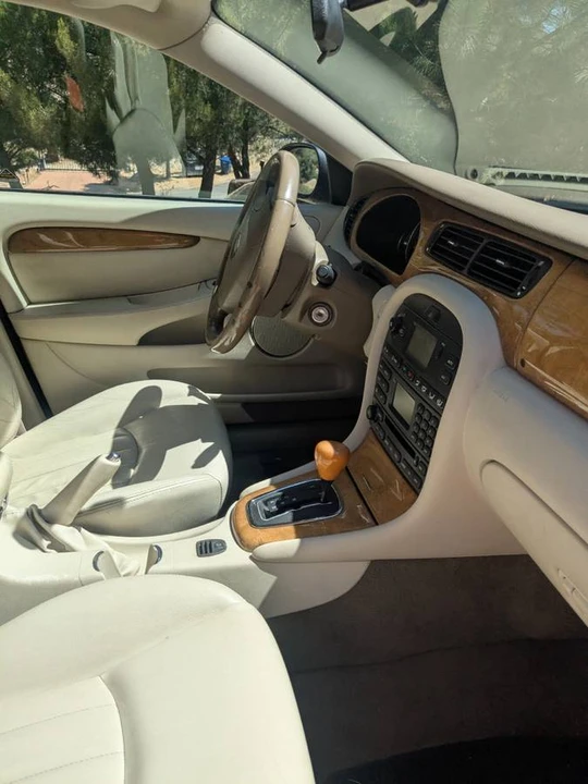 2002 Jaguar X-Type - Image 5 of 13