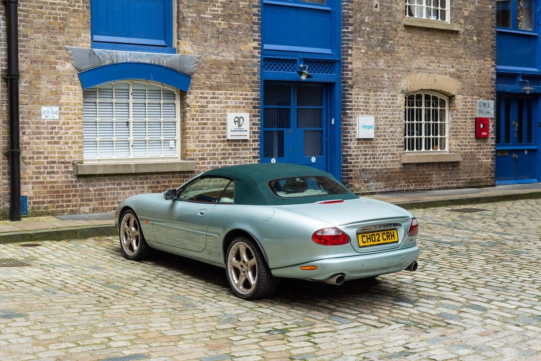 2002 Jaguar X100 XKR - Image 21 of 30