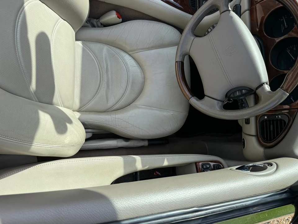 2002 Jaguar X100 XKR - Image 28 of 30