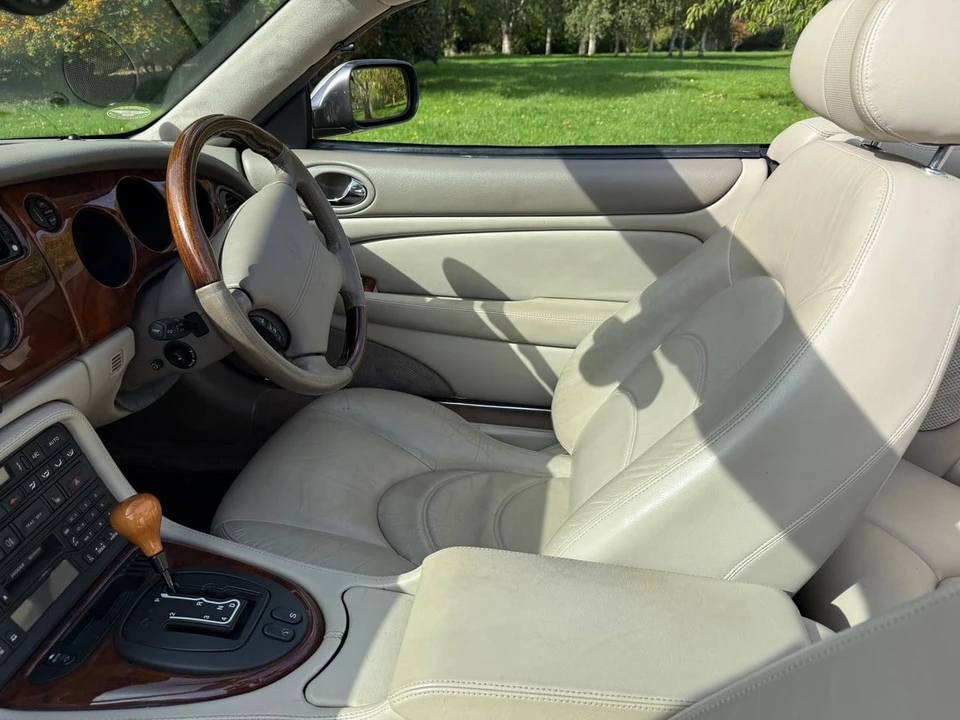 2002 Jaguar X100 XKR - Image 7 of 30