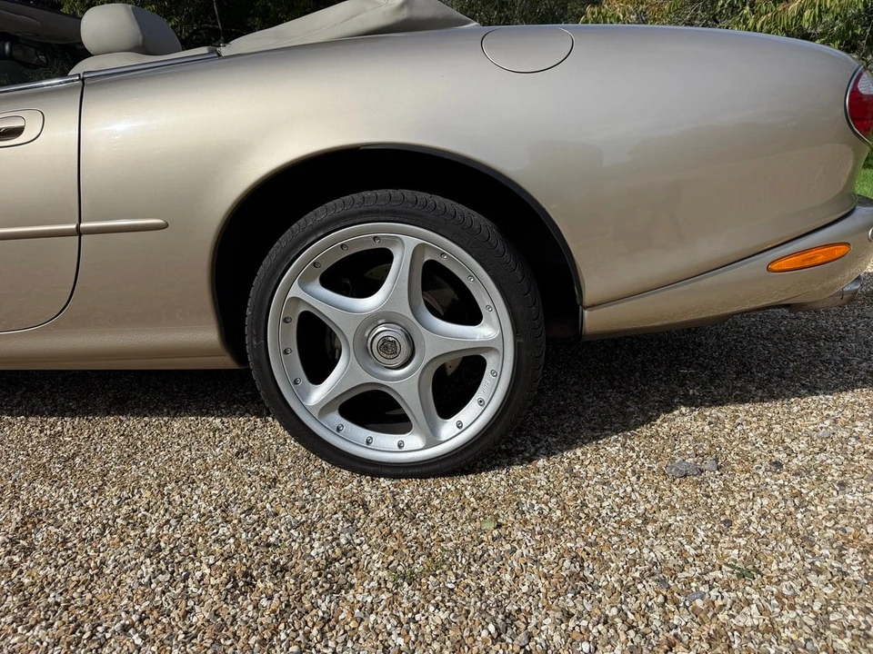 2002 Jaguar X100 XKR - Image 14 of 30