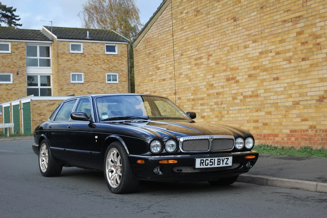 2002 Jaguar X308 XJ - Image 25 of 30