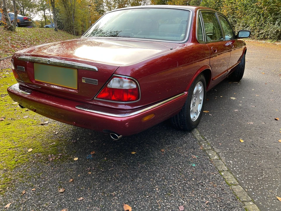 2002 Jaguar X308 XJ - Image 5 of 30