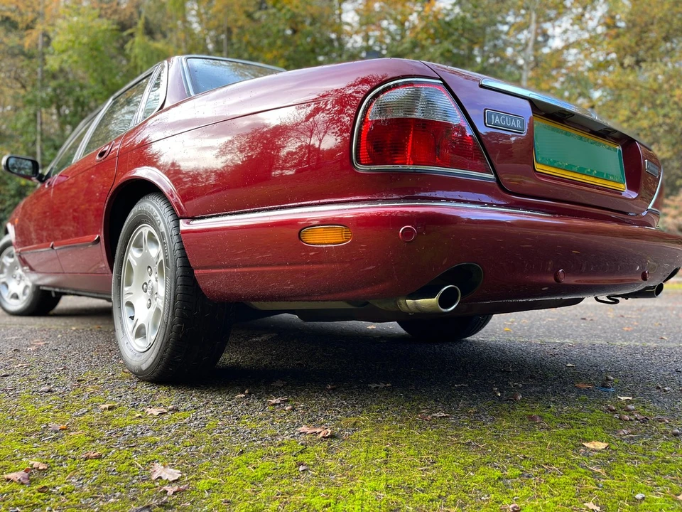 2002 Jaguar X308 XJ - Image 13 of 30