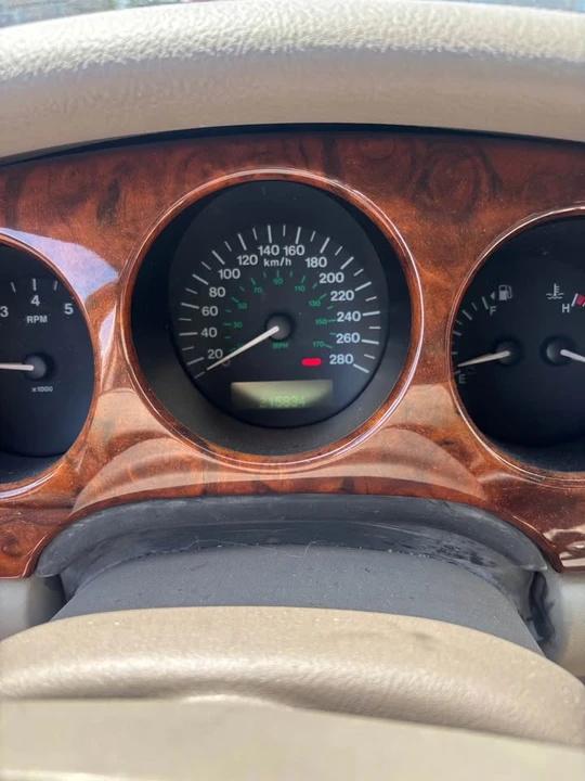 2002 Jaguar X308 XJ - Image 5 of 6