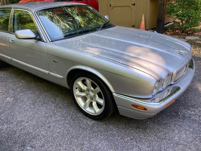 2002 Jaguar X308 XJ - Image 3 of 11