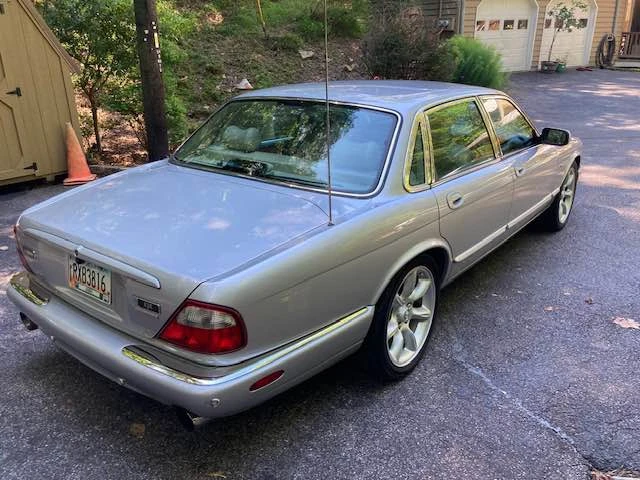 2002 Jaguar X308 XJ - Image 4 of 11