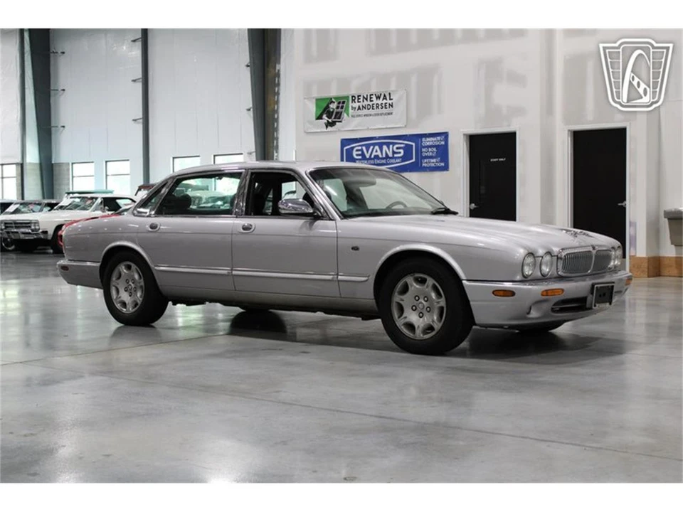 2002 Jaguar X308 XJ - Image 20 of 31
