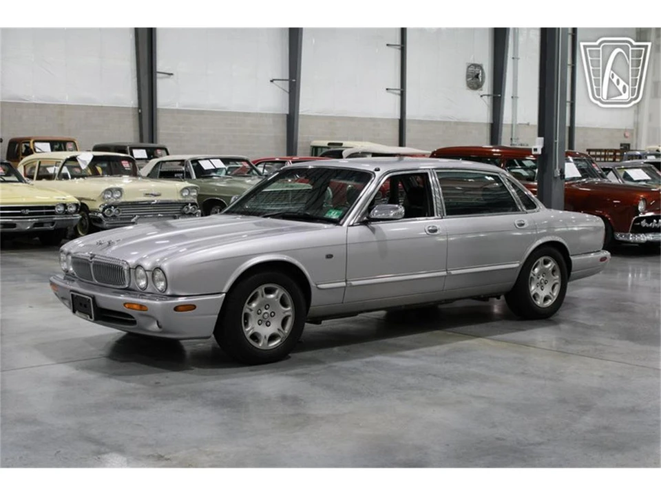 2002 Jaguar X308 XJ - Image 6 of 31