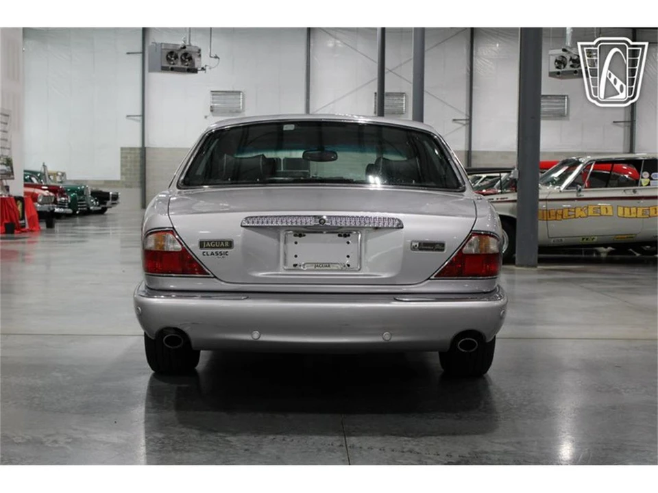 2002 Jaguar X308 XJ - Image 17 of 31