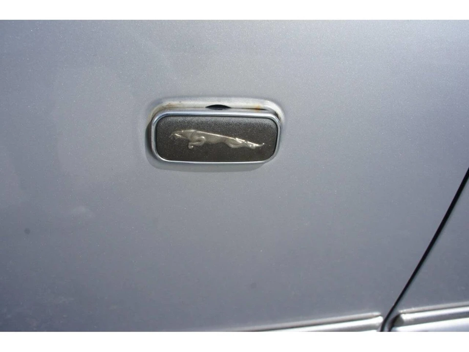 2002 Jaguar X308 XJ - Image 6 of 28