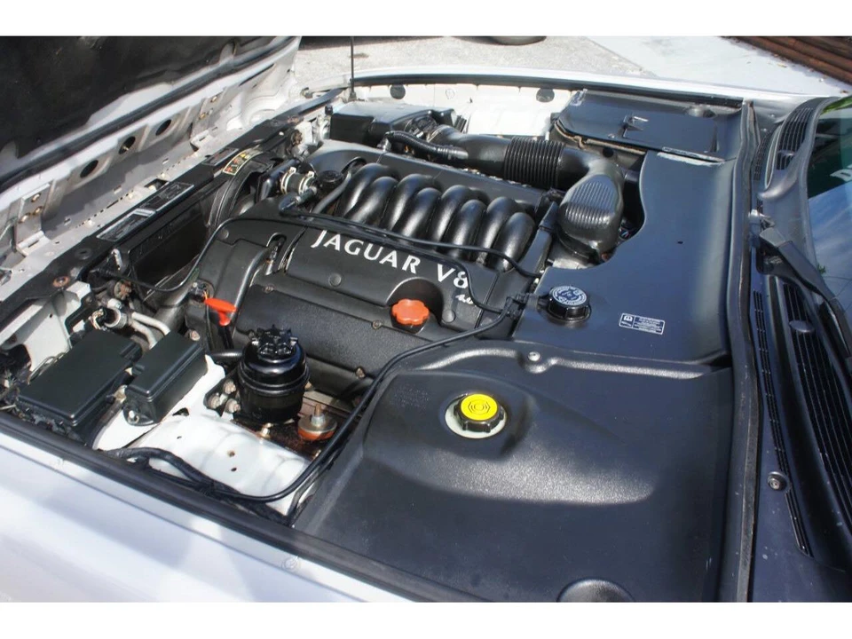 2002 Jaguar X308 XJ - Image 24 of 28
