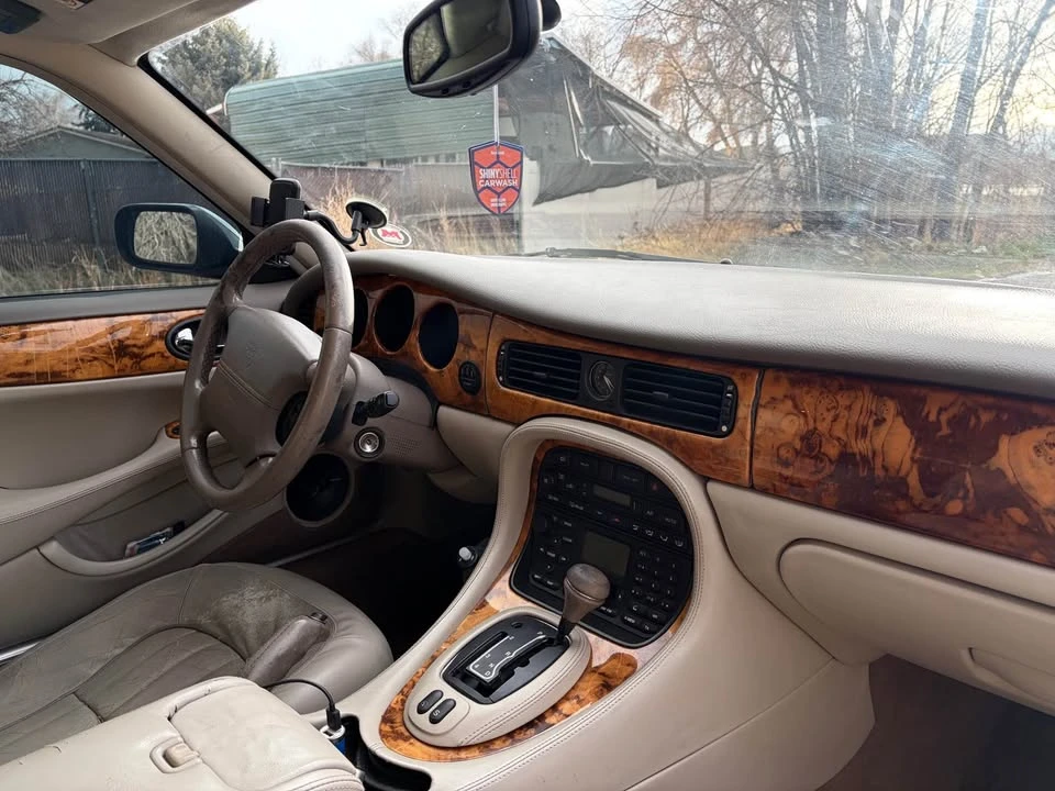 2002 Jaguar X308 XJ - Image 7 of 10