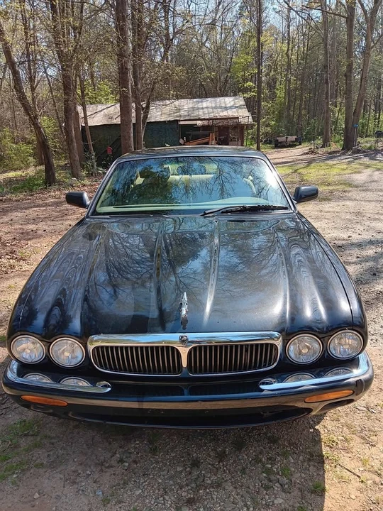 2002 Jaguar X308 XJ - Image 2 of 5