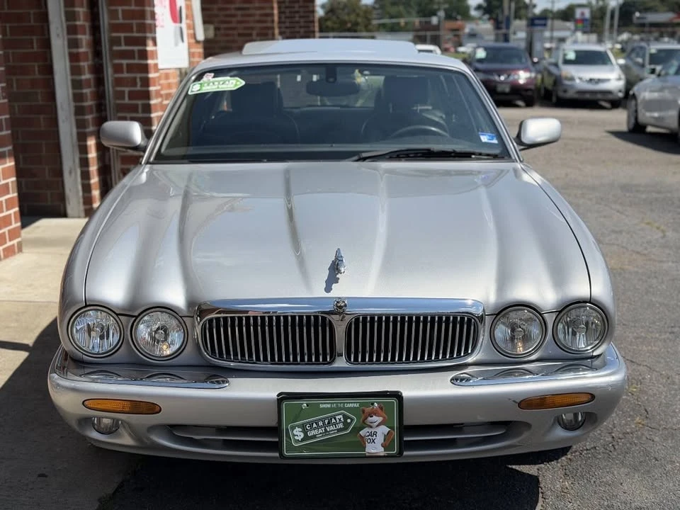 2002 Jaguar X308 XJ - Image 2 of 18