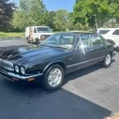 2002 Jaguar XJ-Series Vanden Plas