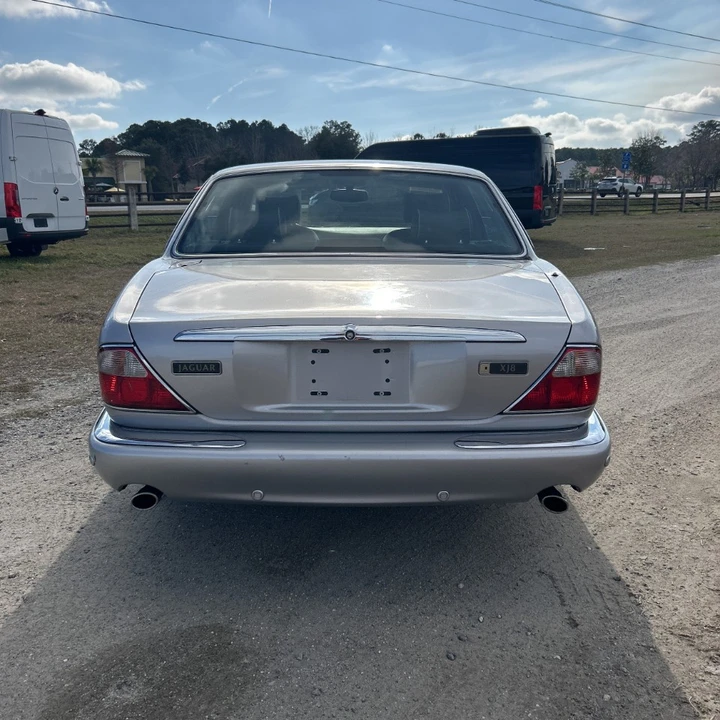 2002 Jaguar X308 XJ - Image 4 of 15