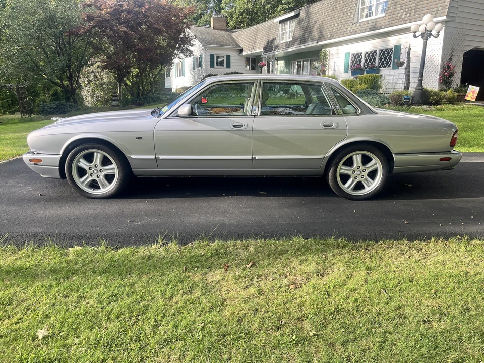 2002 Jaguar X308 XJ - Image 15 of 31