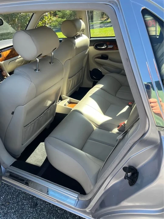 2002 Jaguar X308 XJ - Image 6 of 8