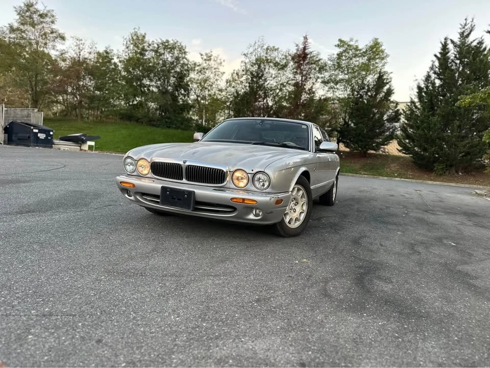 2002 Jaguar X308 XJ - Image 2 of 8