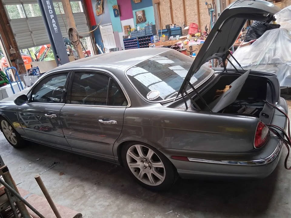 2002 Jaguar X308 XJR - Image 3 of 3