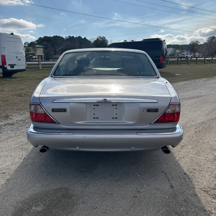 2002 Jaguar X308 XJ - Image 4 of 15