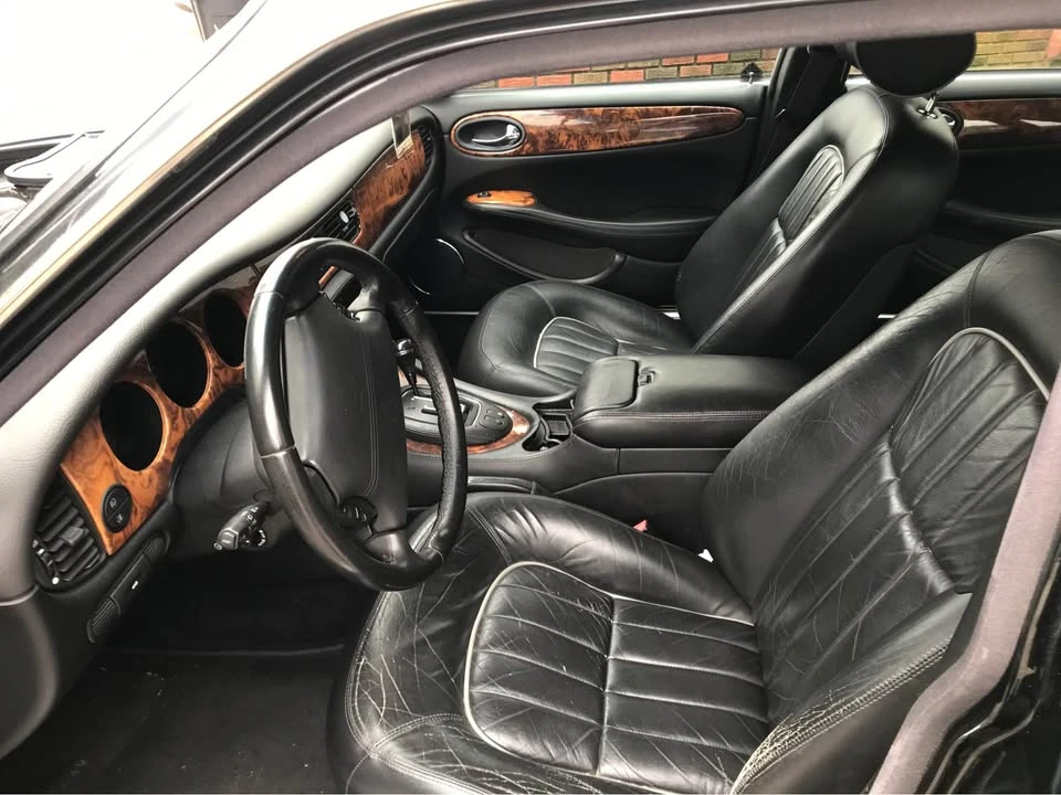 2002 Jaguar X308 XJ - Image 14 of 16