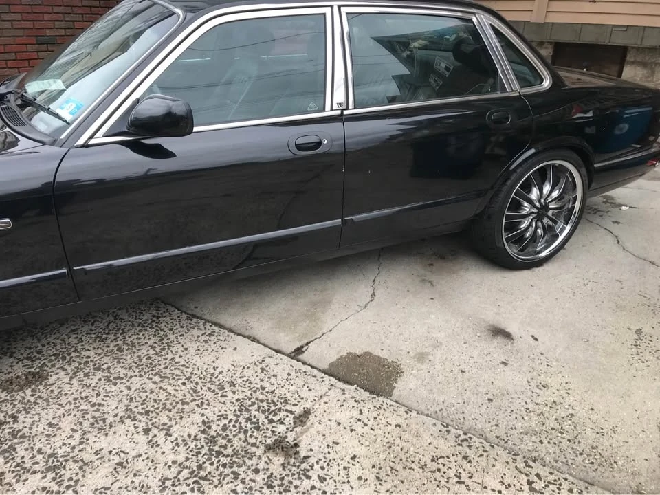 2002 Jaguar X308 XJ - Image 9 of 16