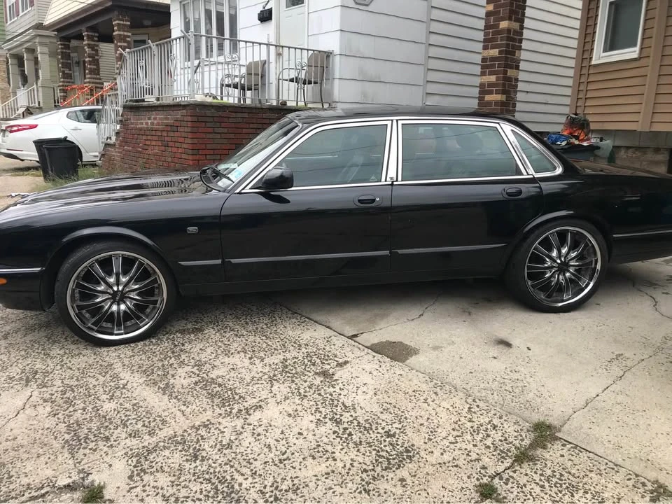2002 Jaguar X308 XJ - Image 10 of 16