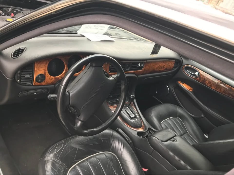 2002 Jaguar X308 XJ - Image 15 of 16