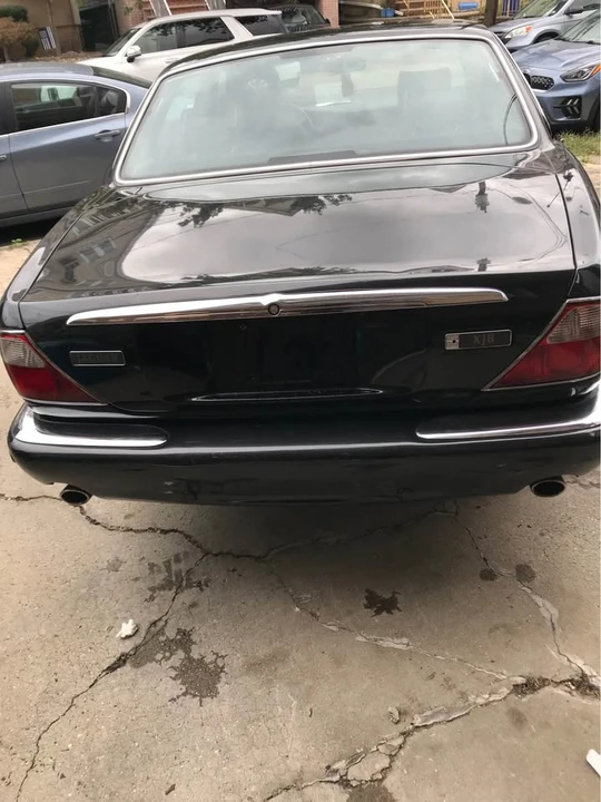 2002 Jaguar X308 XJ - Image 3 of 16