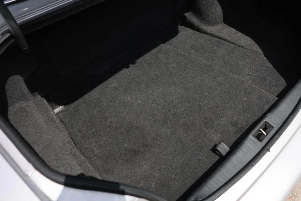 2002 Jaguar X308 XJ - Image 15 of 18
