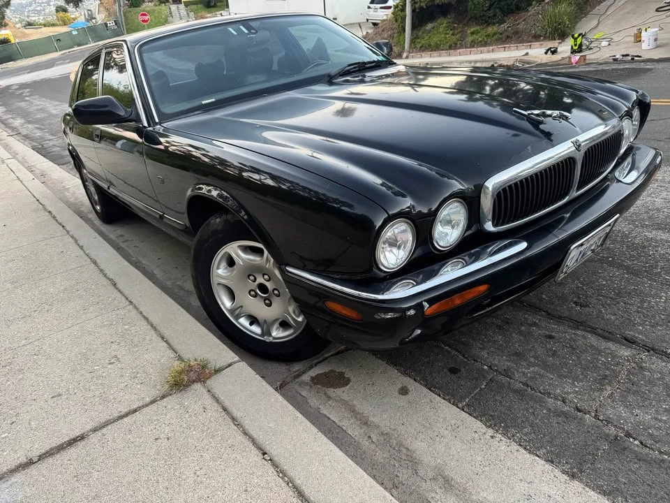 2002 Jaguar X308 XJ - Image 3 of 20