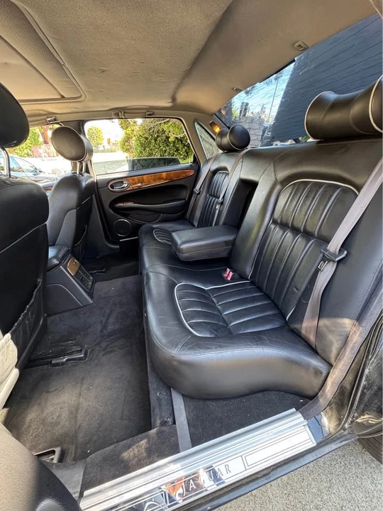 2002 Jaguar X308 XJ - Image 11 of 20