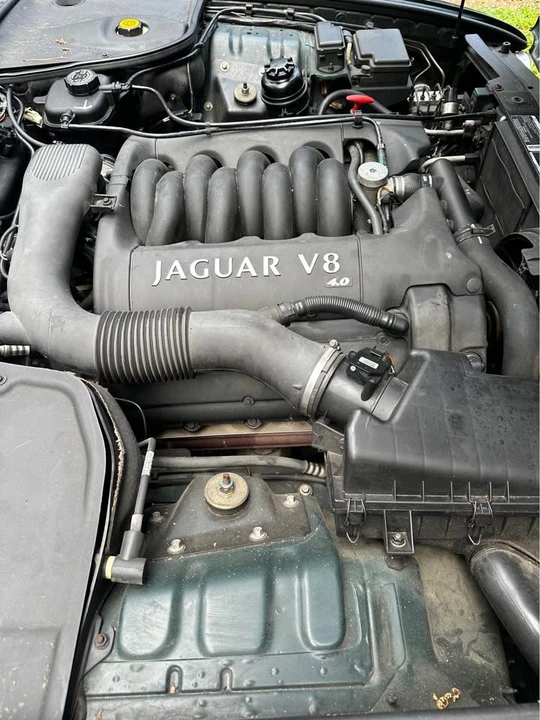 2002 Jaguar X308 XJ - Image 2 of 8