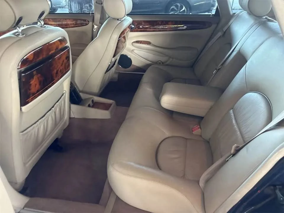 2002 Jaguar X308 XJ - Image 5 of 5